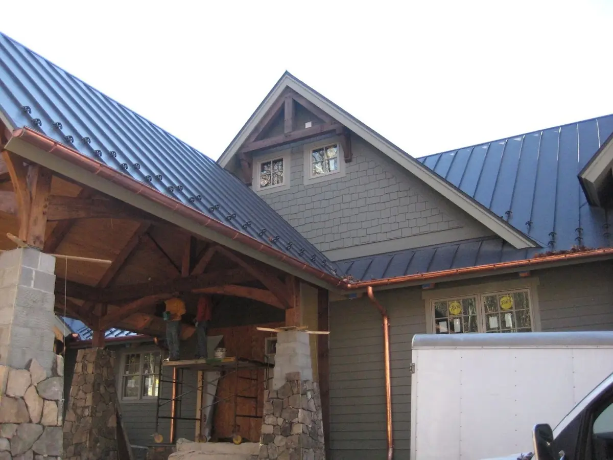 Craftsman Roofing team delivering quality roofing work in Fountain Rock Manor